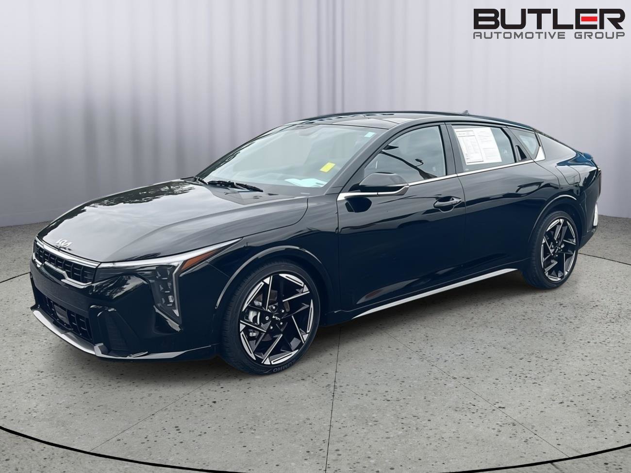 Used 2025 Kia K4 GT-Line w/ GT-Line Premium Package image 1