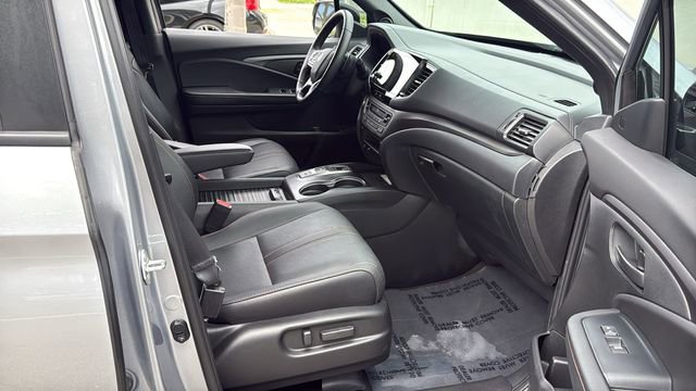 Used 2023 Honda Passport TrailSport image 13