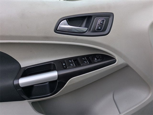 Used 2019 Ford Transit Connect XLT w/ XLT Premium Package image 25