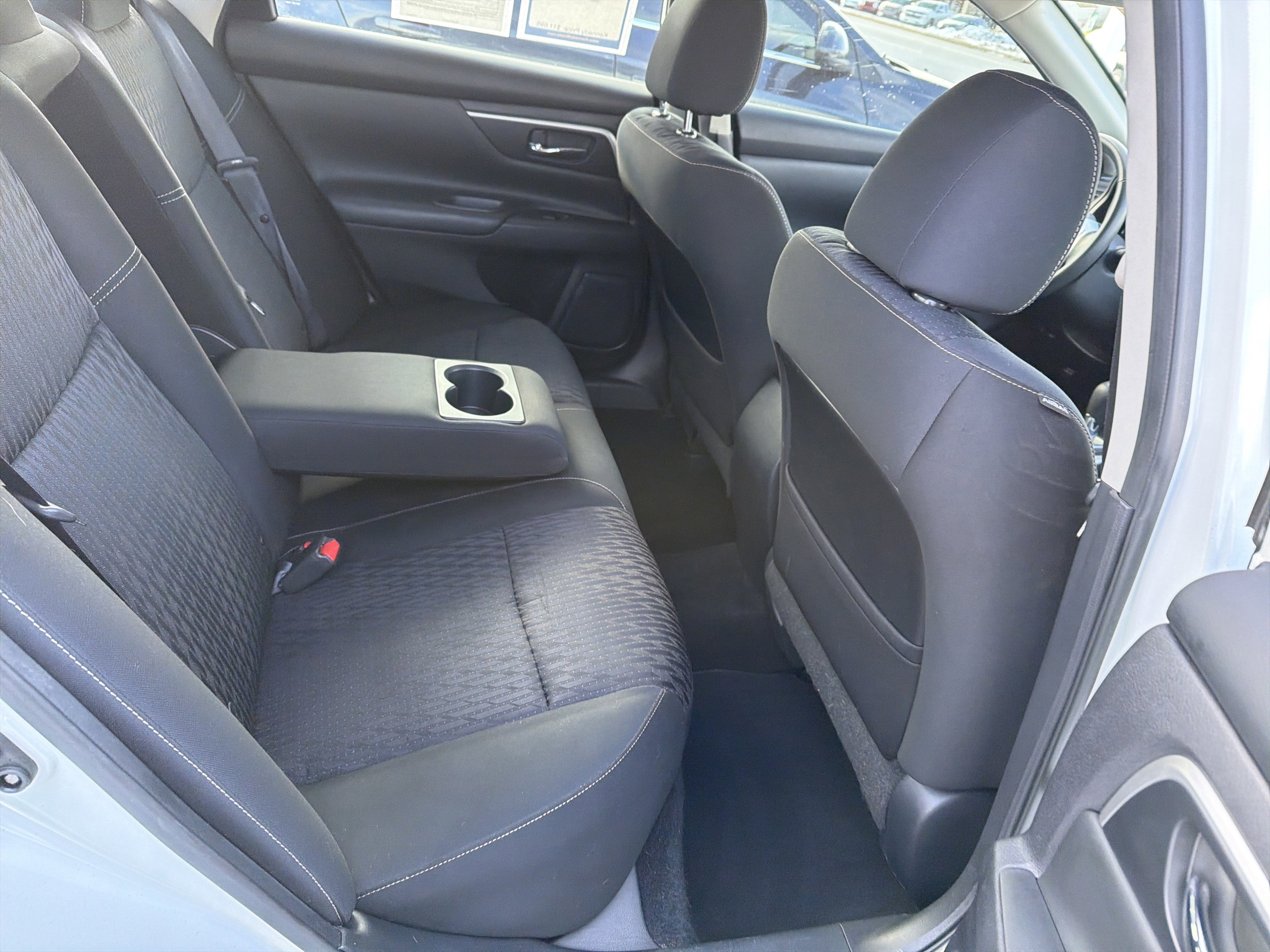 Used 2017 Nissan Altima 2.5 SV image 47