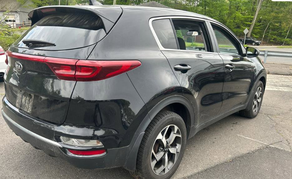 Used 2022 Kia Sportage LX AWD/4WD image 4