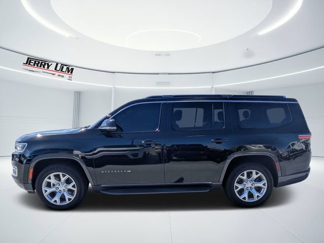 Used 2022 Jeep Wagoneer Series II RWD image 6