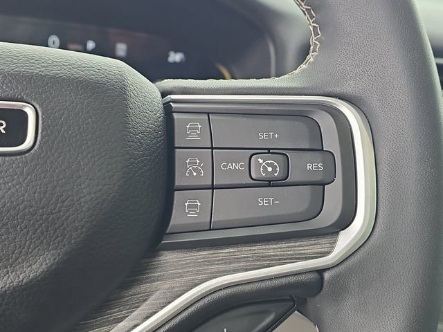 Used 2024 Jeep Wagoneer Series II w/ Convenience Group I image 15