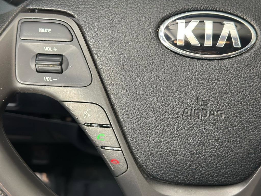 Used 2017 Kia Forte LX image 24
