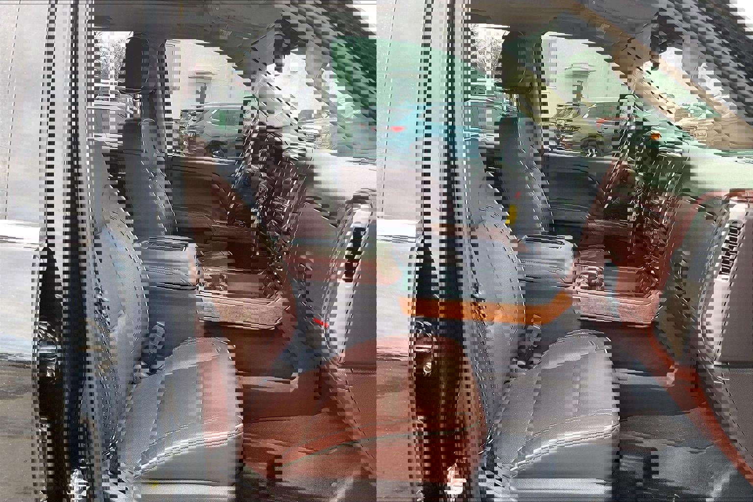 Used 2019 Chevrolet Silverado 3500 High Country w/ Duramax Plus Package image 7