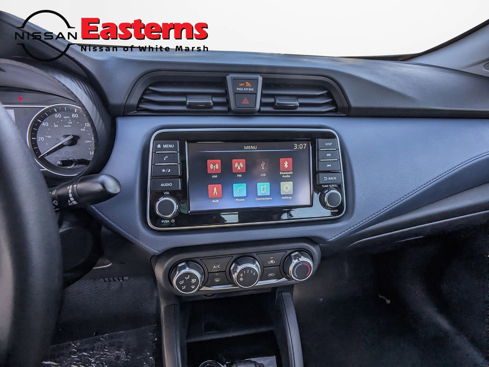 New 2025 Nissan Versa SV w/ Trunk Package image 13