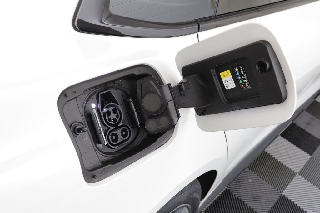 Certified 2023 BMW i4 eDrive35 w/ Premium Package image 19