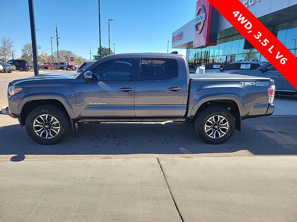 Used 2020 Toyota Tacoma TRD Sport image 4