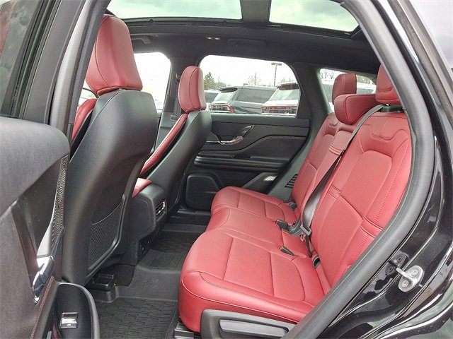 Used 2023 Lincoln Corsair Reserve w/ Equipment Group 201A image 10