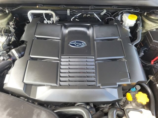 Used 2019 Subaru Outback 3.6R Touring AWD/4WD image 10