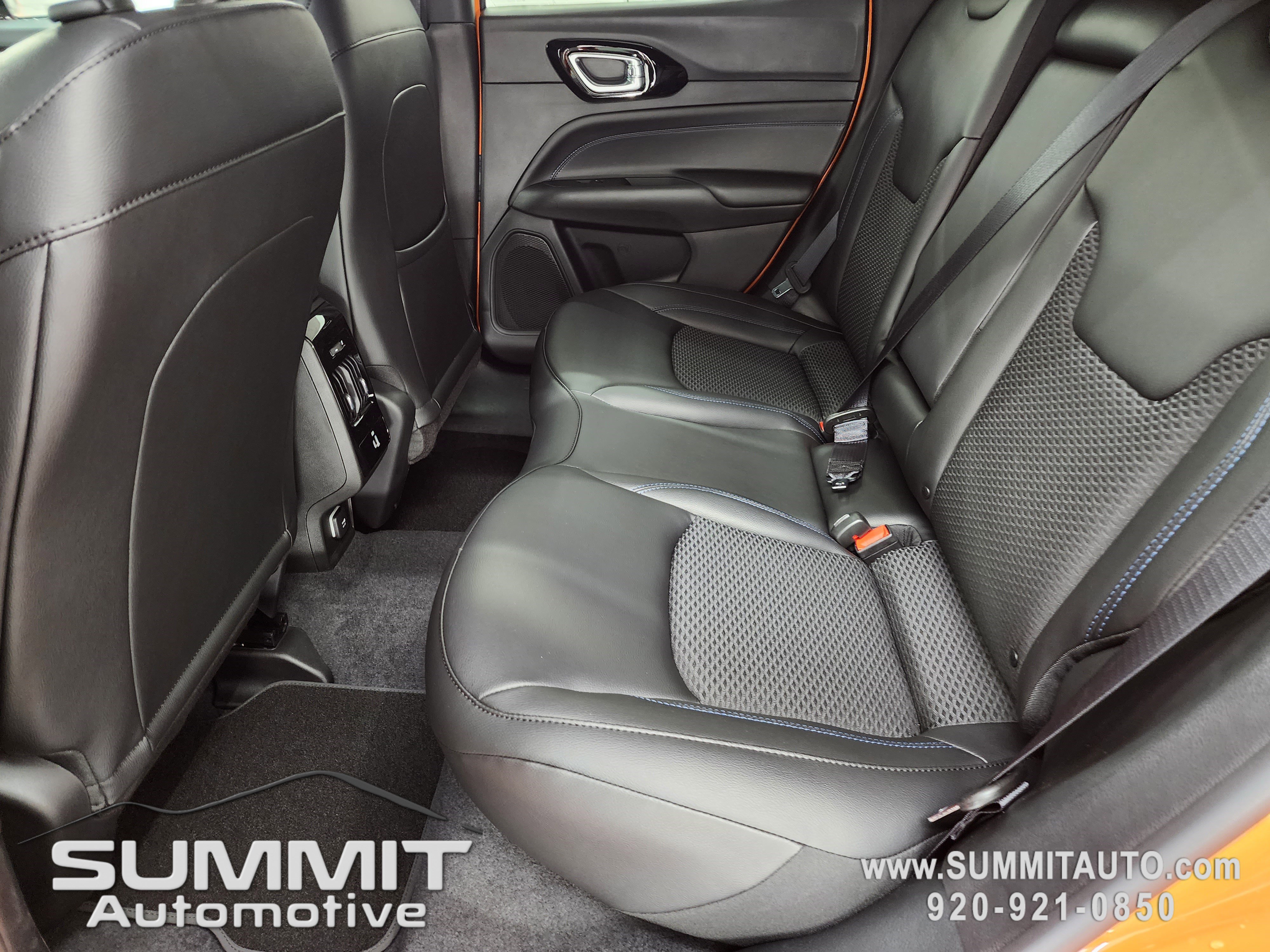 New 2026 Jeep Compass Latitude image 33