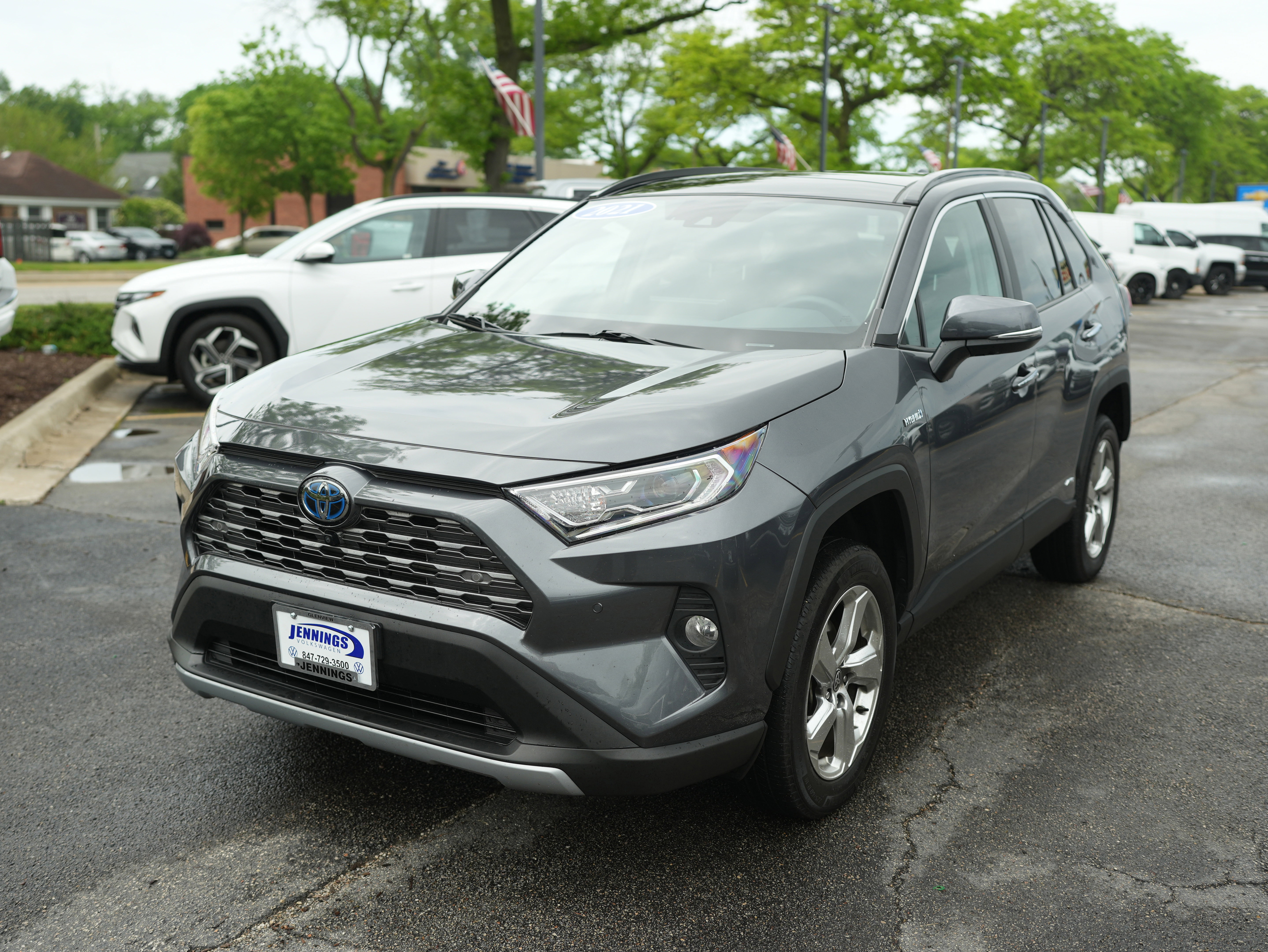Used 2021 Toyota RAV4 Limited AWD/4WD image 5