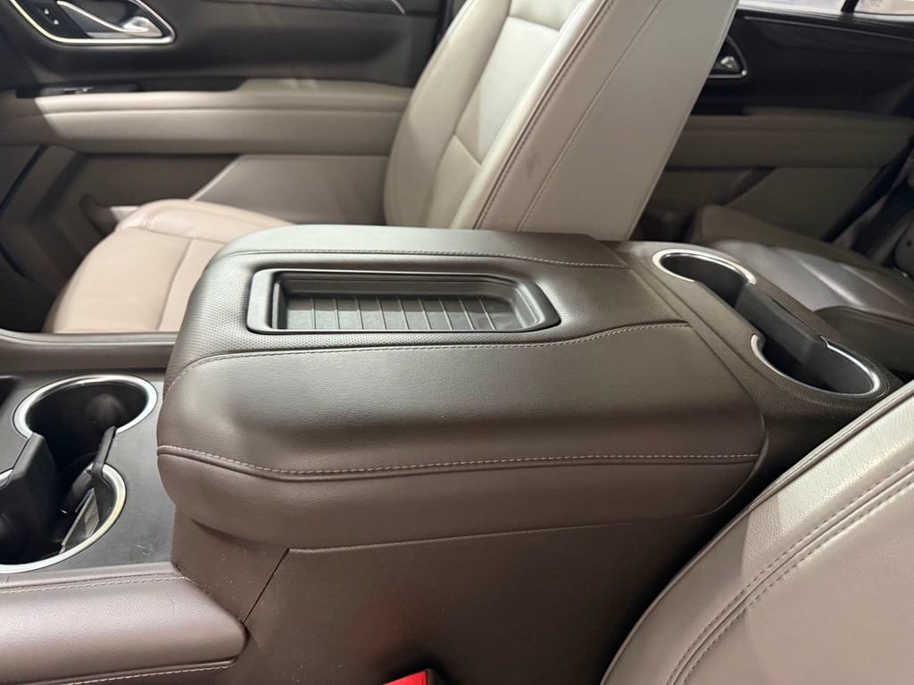 Used 2021 GMC Yukon SLT w/ SLT Luxury Plus Package AWD/4WD image 28