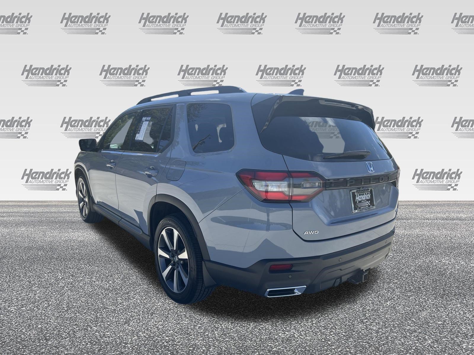 Used 2024 Honda Pilot Elite image 7