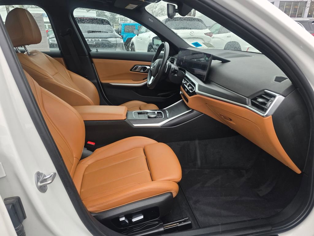 Used 2023 BMW 330i xDrive Sedan w/ Driving Assistance Package image 12