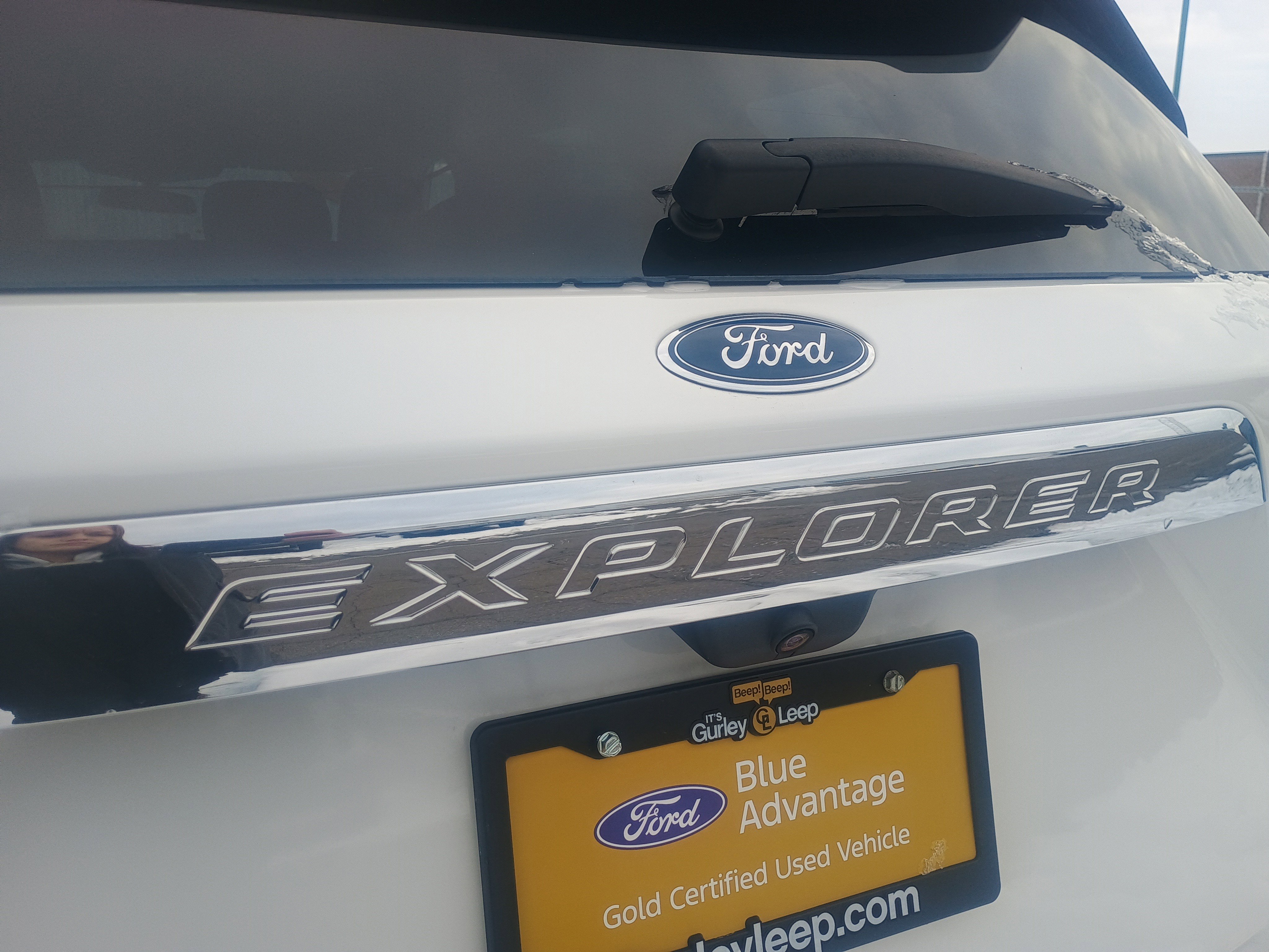 Certified 2023 Ford Explorer XLT w/ Equipment Group 202A image 7
