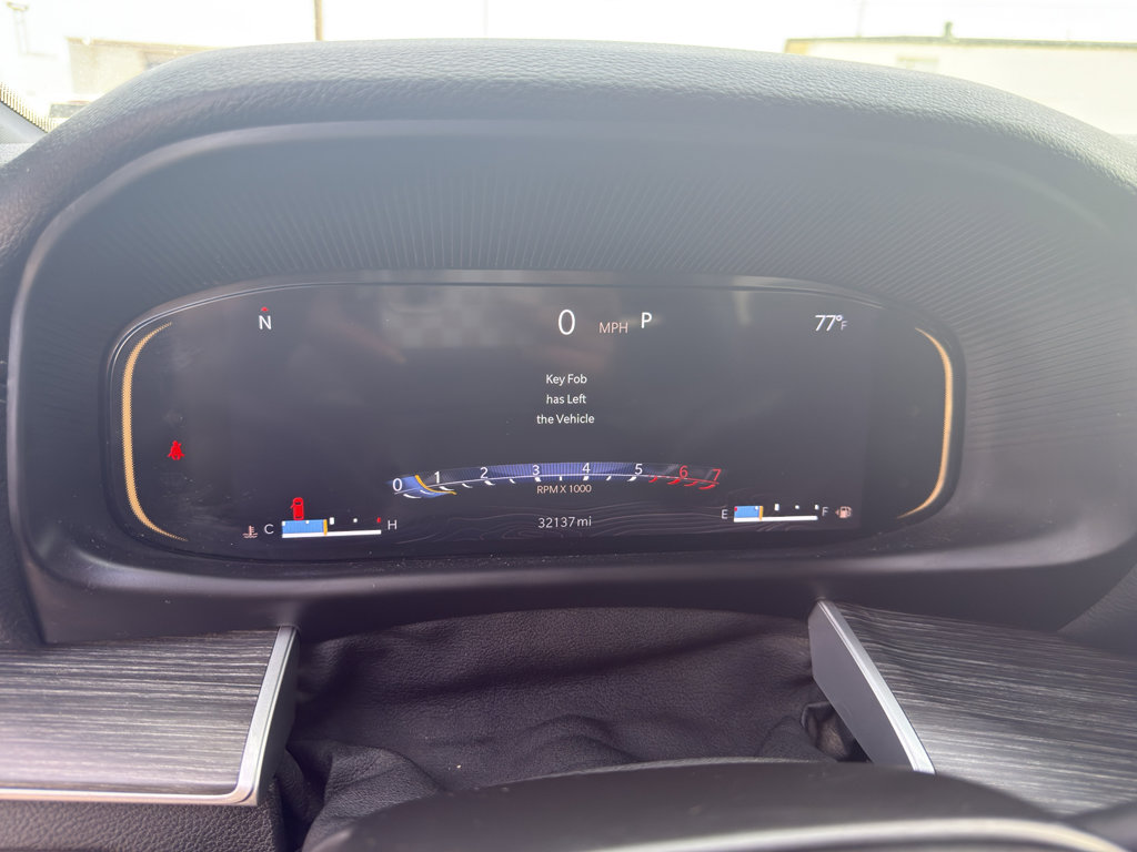 Used 2023 Jeep Wagoneer Series III w/ Preferred Equipment Group image 20