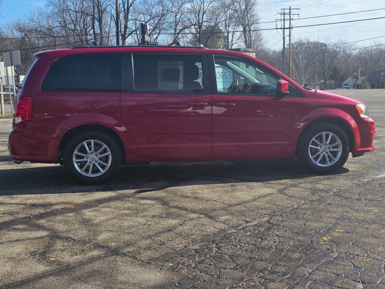 Used 2015 Dodge Grand Caravan SXT image 7