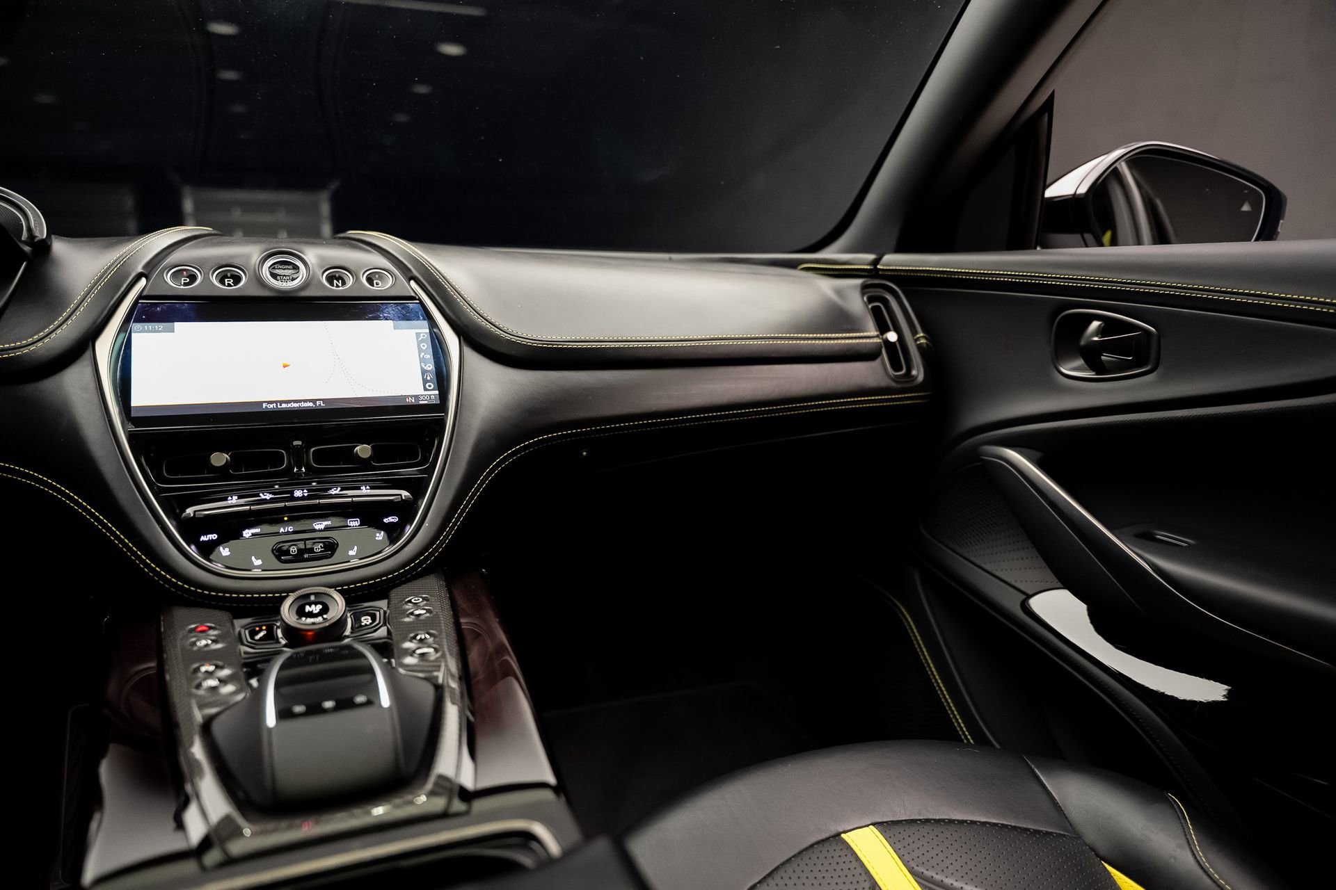 Used 2023 Aston Martin DBX 707 image 41