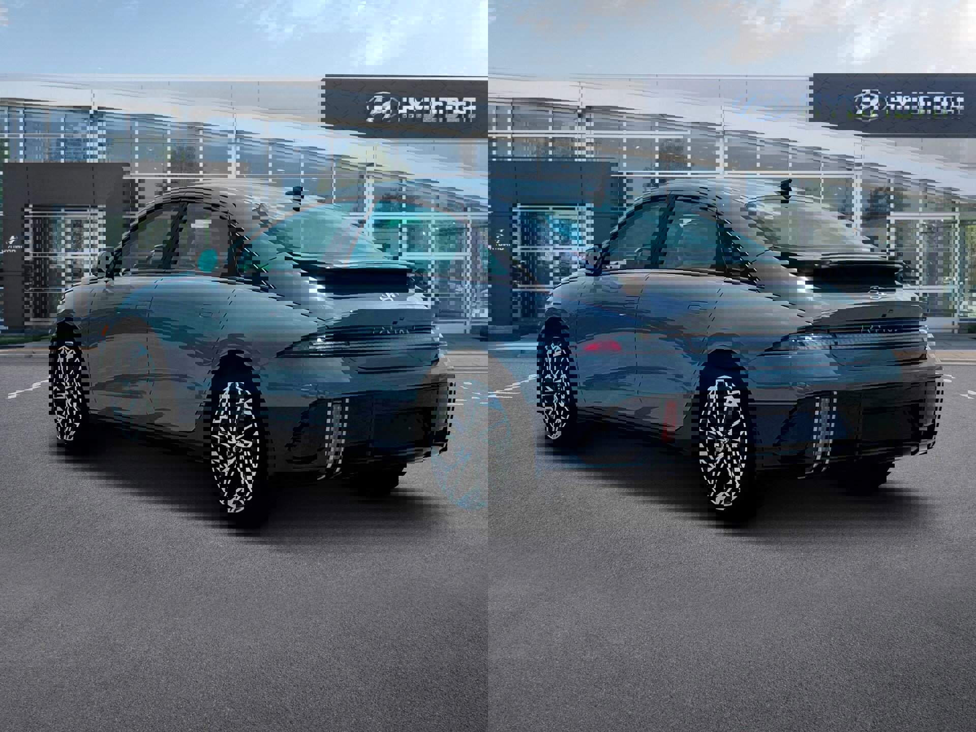 New 2025 Hyundai Ioniq 6 SEL image 5