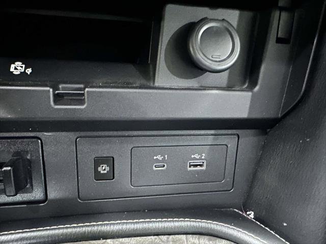 Used 2021 Nissan Armada Platinum w/ Captain's Chairs Package AWD/4WD image 24