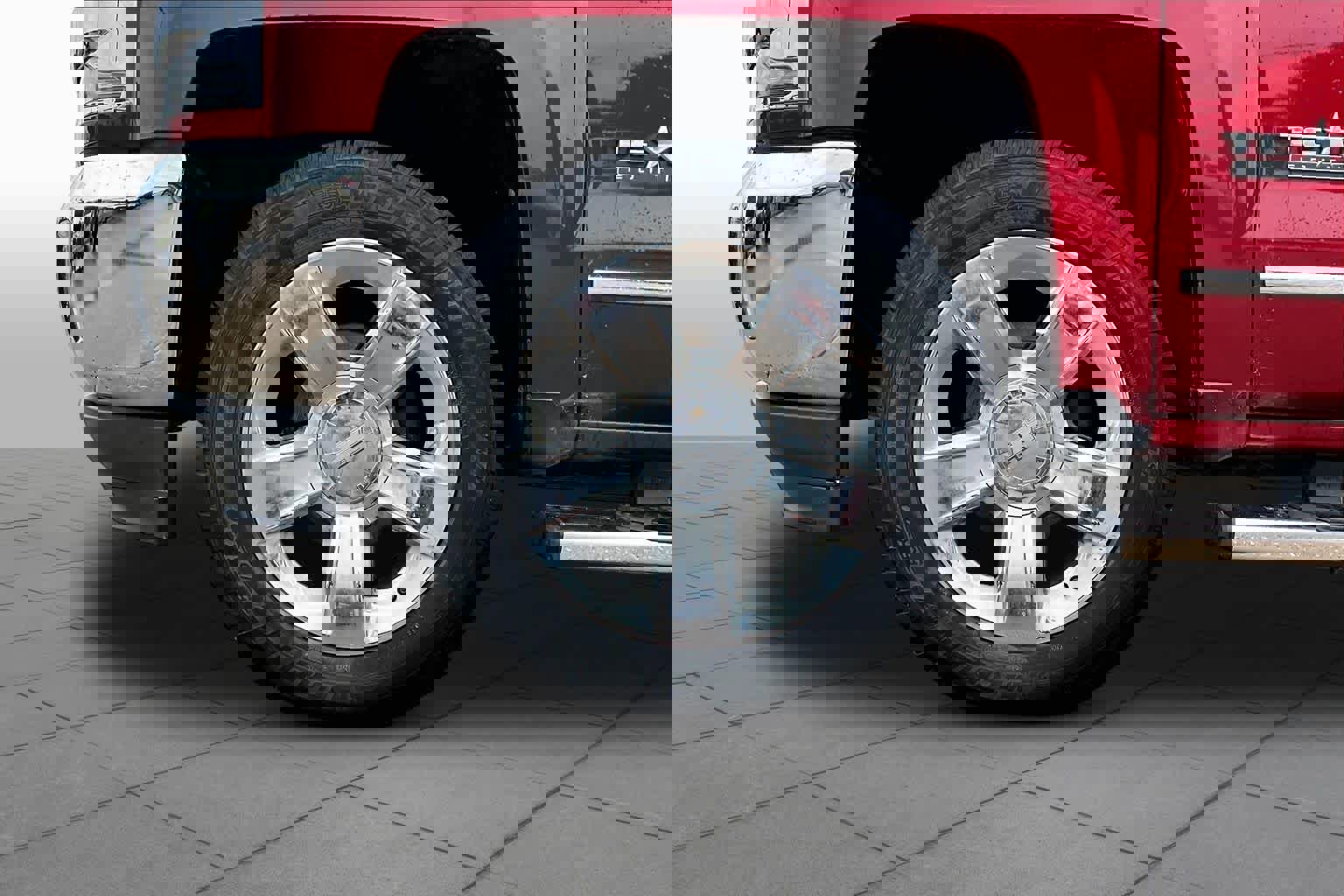 Used 2018 Chevrolet Silverado 1500 LTZ w/ Texas Edition RWD image 11