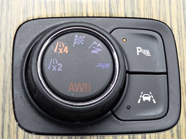 Used 2019 GMC Acadia Denali w/ Technology Package AWD/4WD image 35