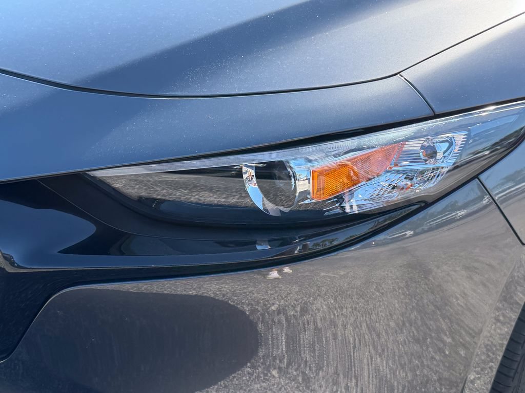 Used 2023 MAZDA MAZDA3 s FWD image 10