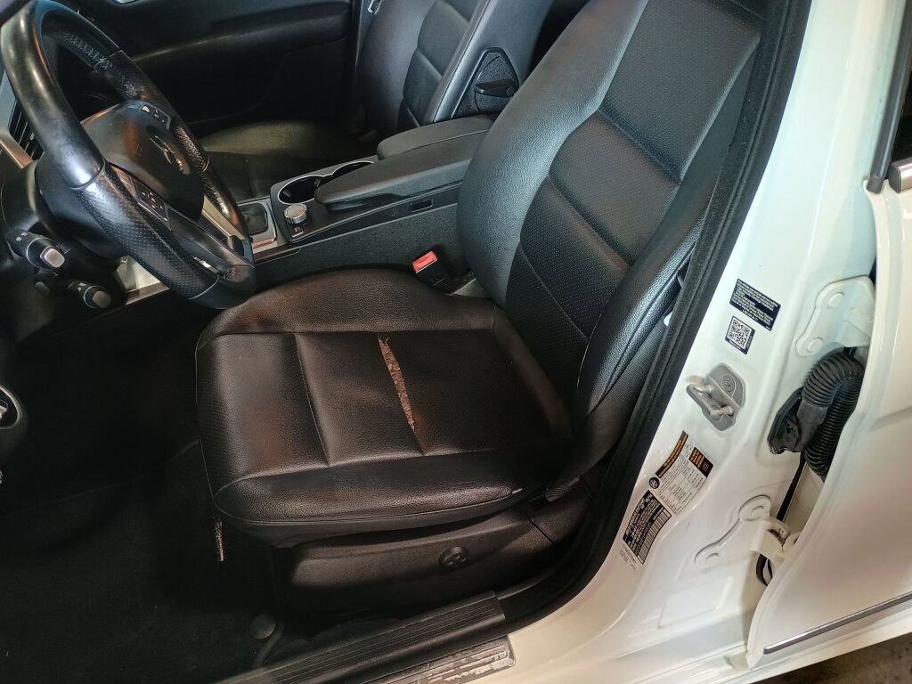 Used 2014 Mercedes-Benz C 300 Sport image 5