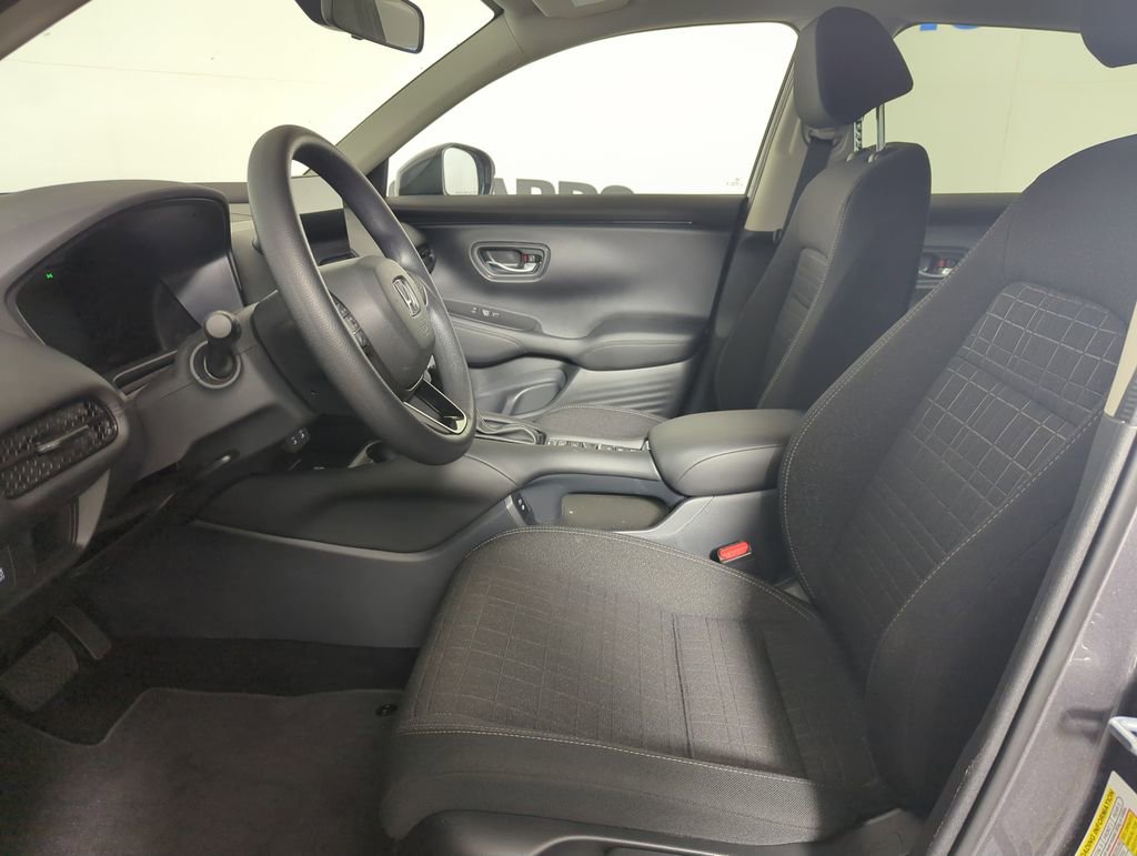 Certified 2026 Honda HR-V LX image 8