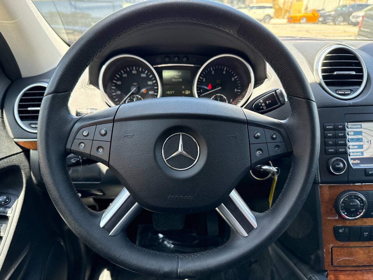 Used 2008 Mercedes-Benz GL 450 4MATIC image 32