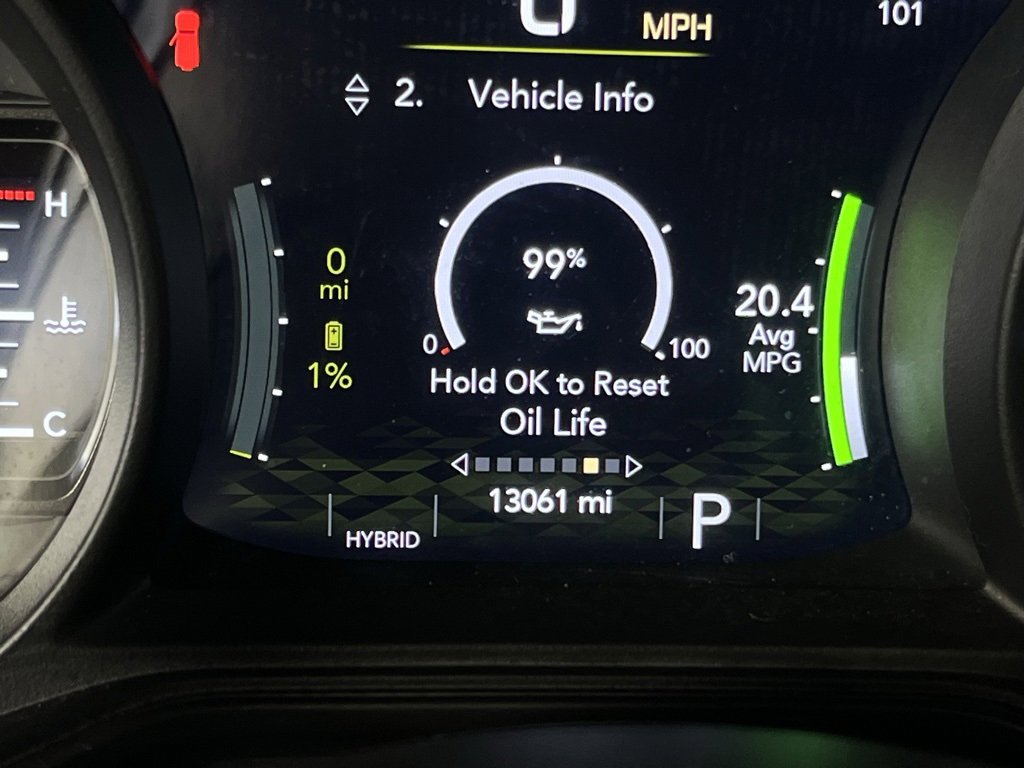 Used 2024 Jeep Wrangler Unlimited Sahara w/ Safety Group image 15