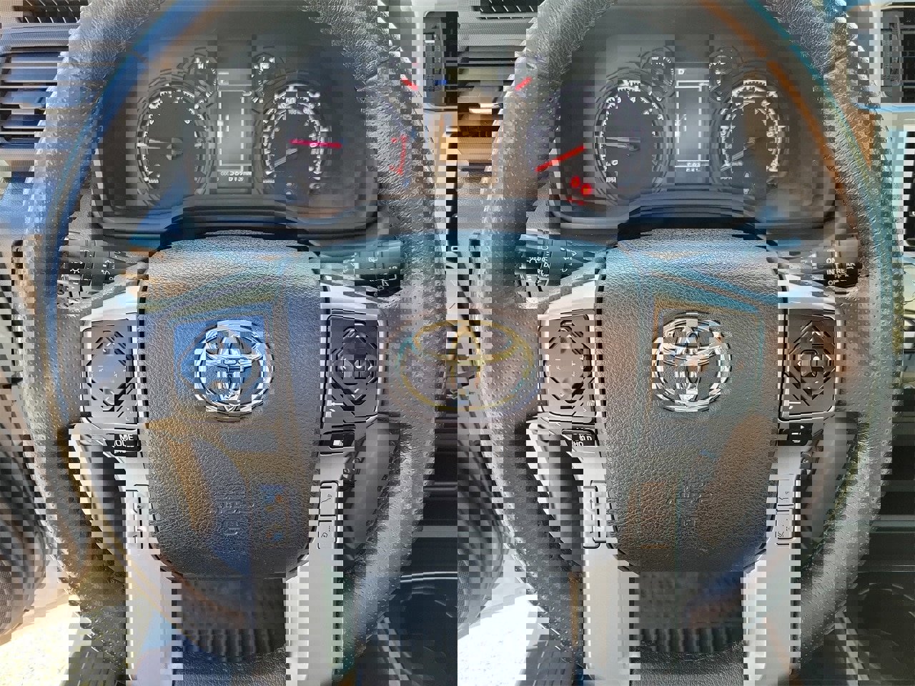 Used 2023 Toyota 4Runner SR5 image 17