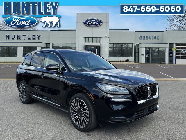 Used 2022 Lincoln Corsair AWD w/ Premium Package image 4