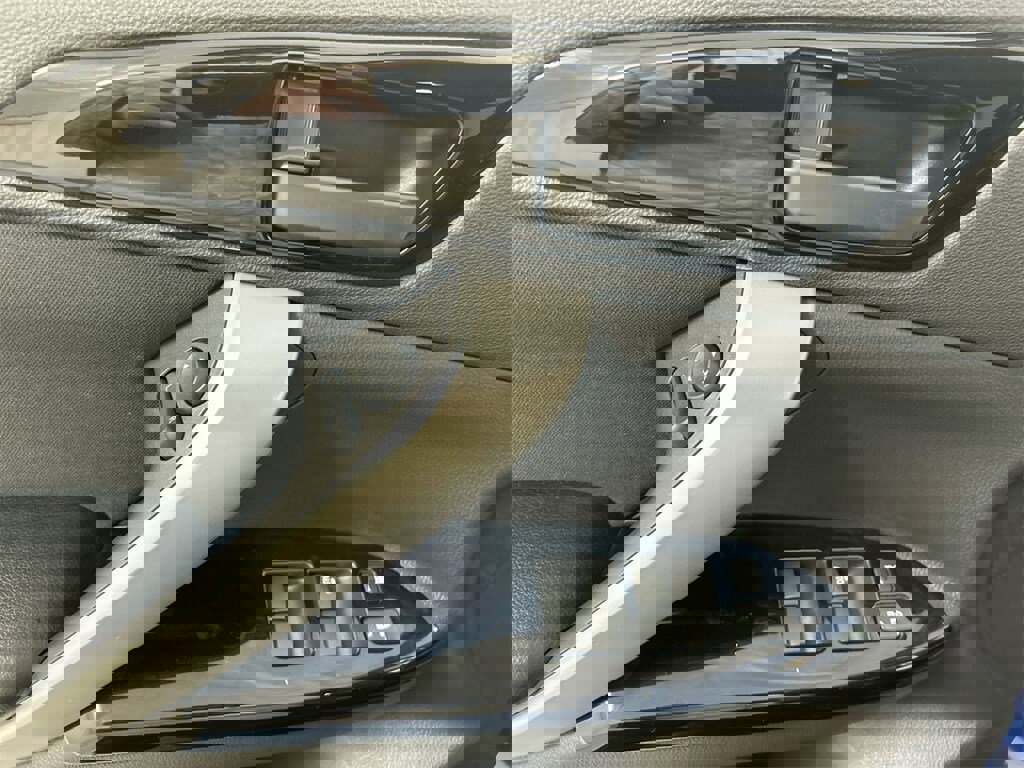 New 2026 Mitsubishi Eclipse Cross LE image 13