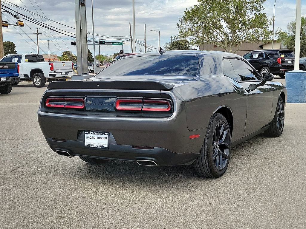 Used 2021 Dodge Challenger SXT w/ Blacktop Package image 10