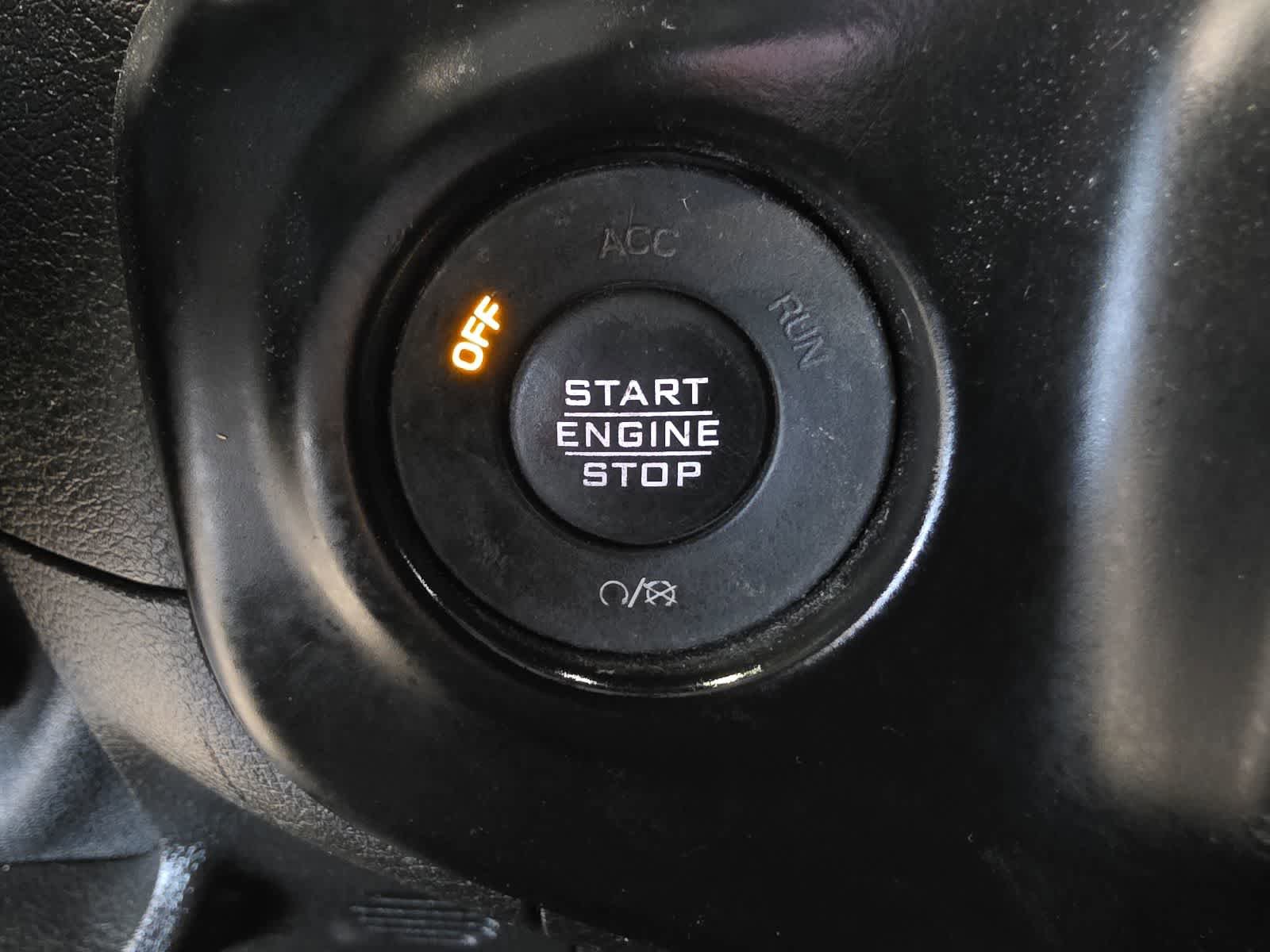 Used 2021 Jeep Wrangler Unlimited Rubicon w/ Uconnect 4C Nav & Sound Group AWD/4WD image 24