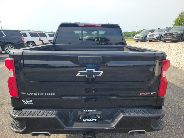 Used 2025 Chevrolet Silverado 1500 RST AWD/4WD image 7