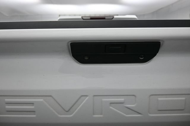 Used 2020 Chevrolet Silverado 1500 Custom w/ Custom Value Package AWD/4WD image 26