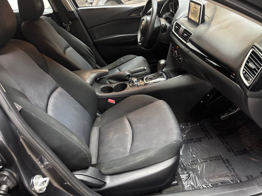 Used 2016 MAZDA MAZDA3 i Sport FWD image 19