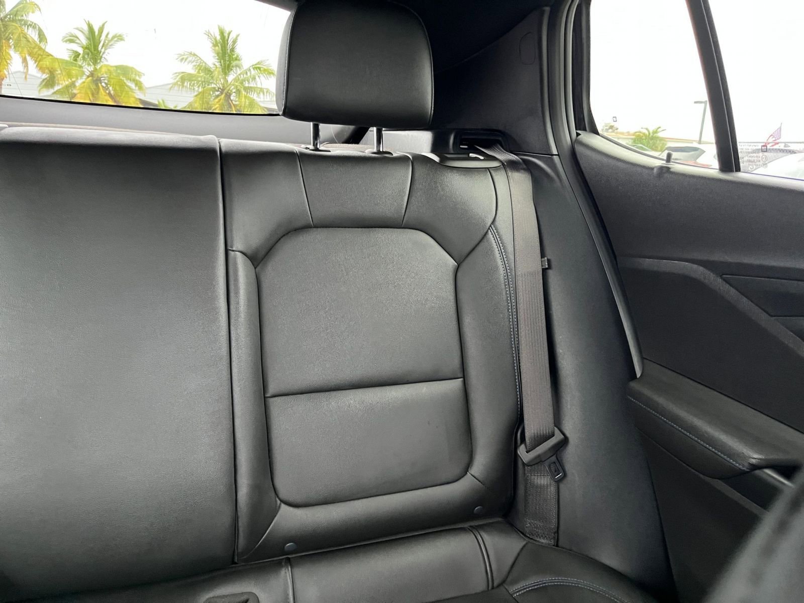 Used 2025 Buick Envista Sport Touring image 36