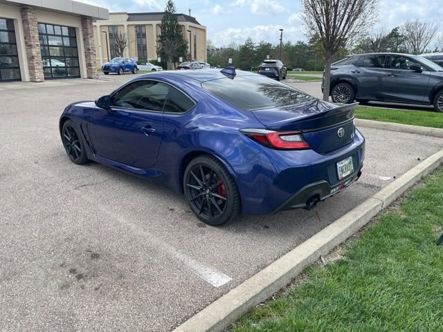 Used 2024 Toyota GR86 Premium image 4