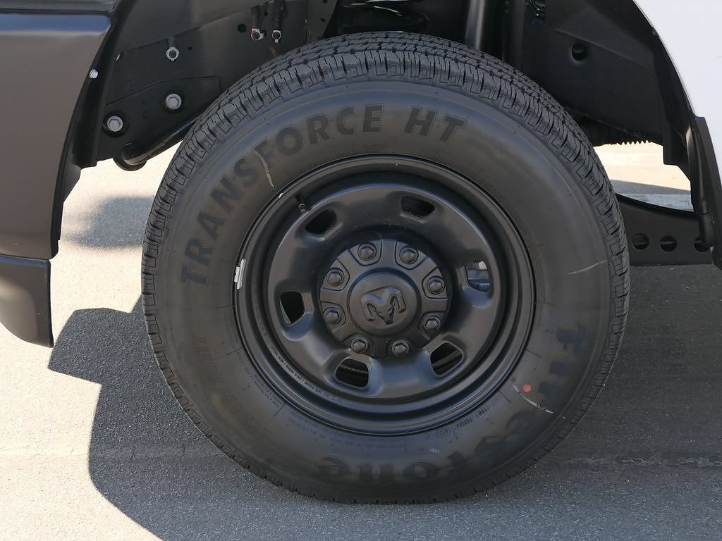 New 2025 RAM 2500 Tradesman AWD/4WD image 12