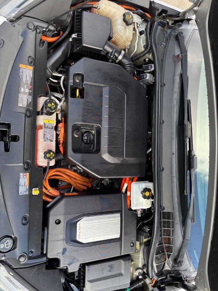 Used 2012 Chevrolet Volt Premium w/ Premium Trim Package image 25