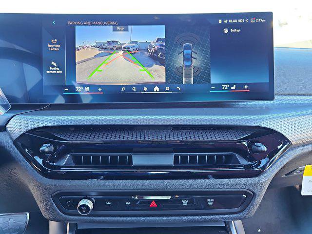 New 2026 BMW 330i Sedan w/ M Sport Package image 23