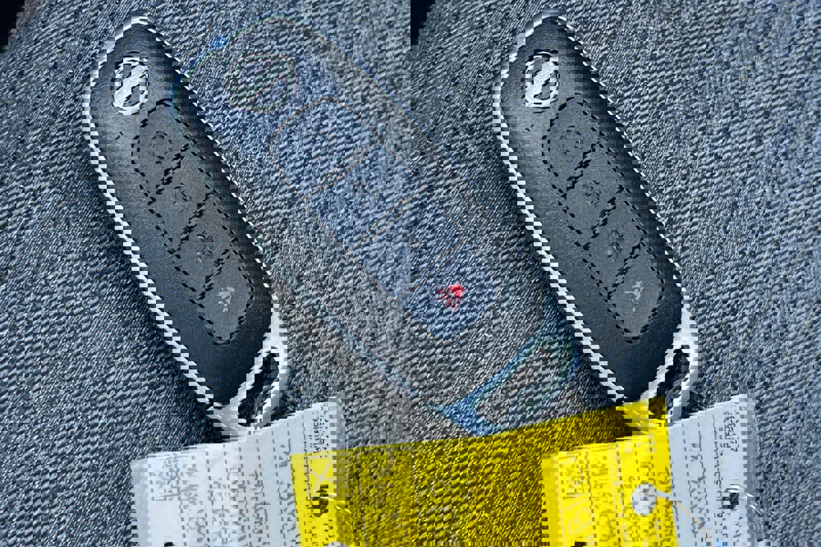 Used 2023 Nissan Rogue SV image 28