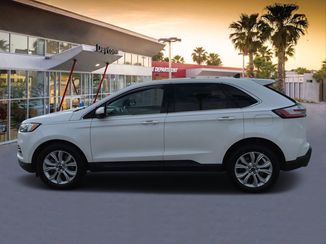 Used 2023 Ford Edge Titanium AWD/4WD image 6