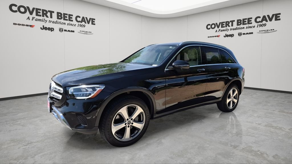 Used 2022 Mercedes-Benz GLC 300 4MATIC w/ Driver Assistance Package image 3
