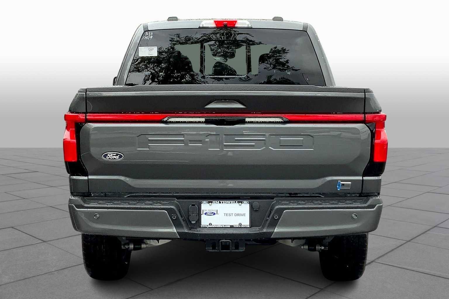 New 2025 Ford F150 Lightning Lariat image 4