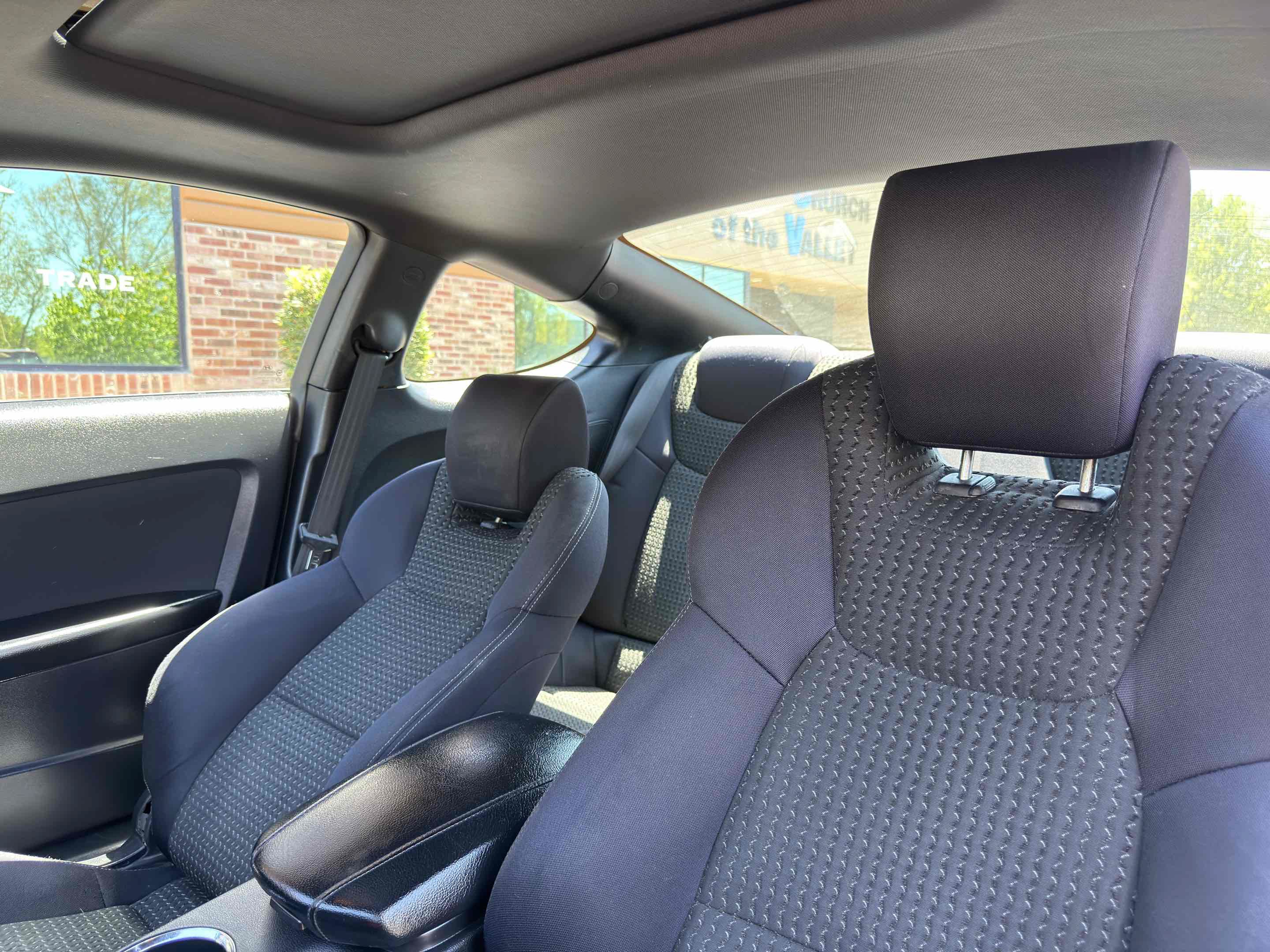 Used 2010 Hyundai Genesis 2.0T RWD image 24